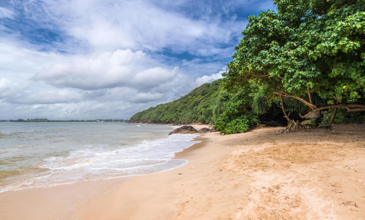 Blue Beach Galle Esterno foto